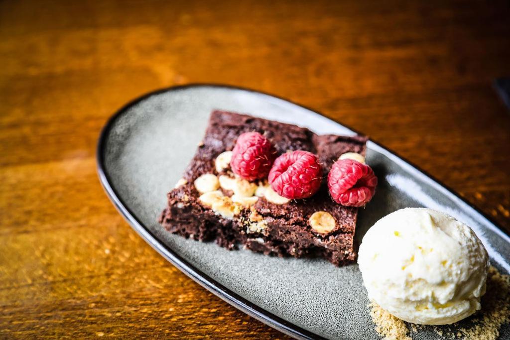 The Roundabout Hotel Pulborough Luaran gambar