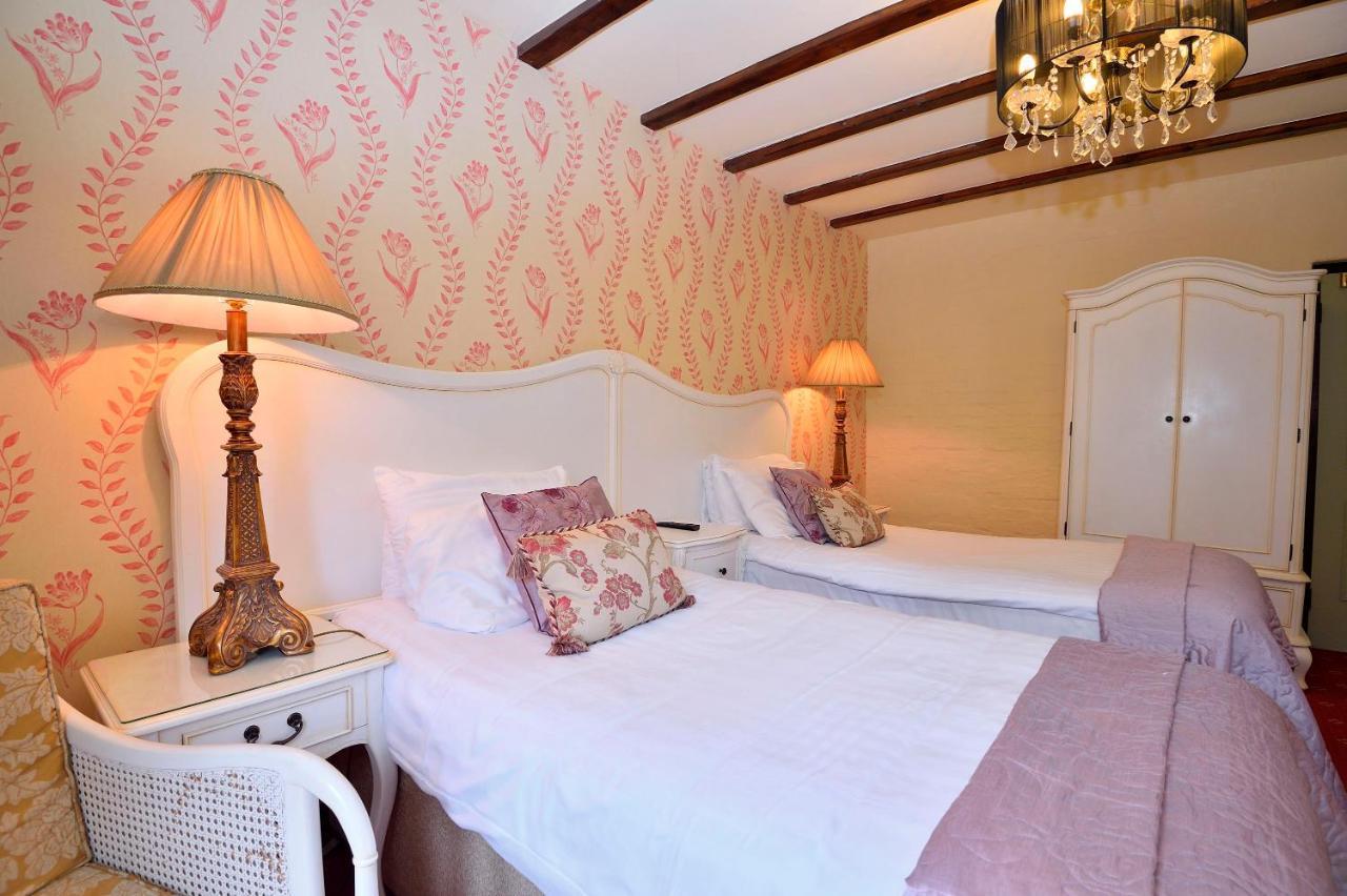 The Roundabout Hotel Pulborough Luaran gambar
